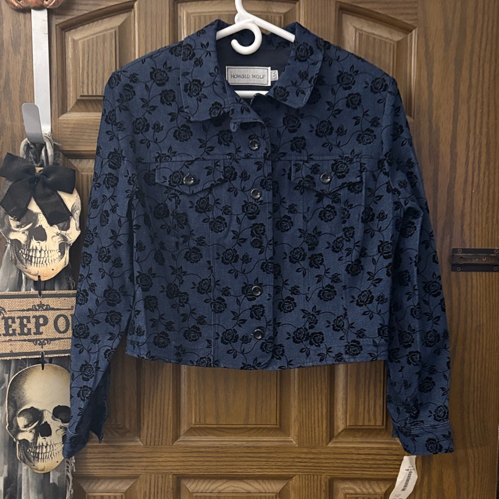 🔥RARE VINTAGE Navy Velvet Floral Jean Jacket